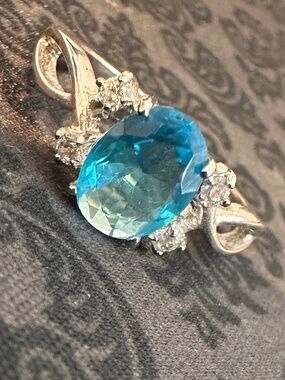Aqua Blue Oval Stone Silver Tone Ring Size 9